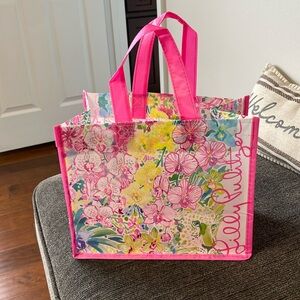 Lilly Pulitzer shopping bag